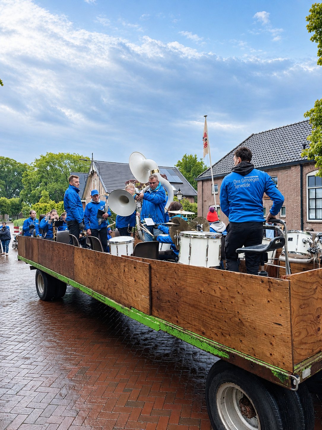 Dauwtraptocht Ons Genoegen op Hemelvaartsdag in Terwolde